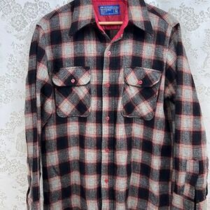 JCPenney Shirt Grunge Plaid Heritage Fisherman Men's Black Red Virgin Wool Vtg